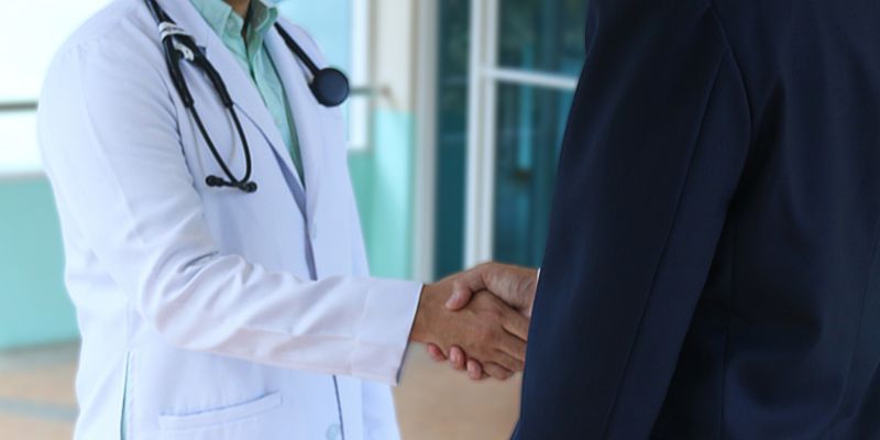 Implantes De Reposição Hormonal